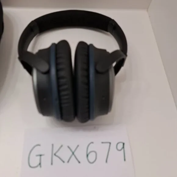 Bose QuietComfort 25 Noise Cancelling Headphones Wired QC25 - Black Over-Ear Headphones